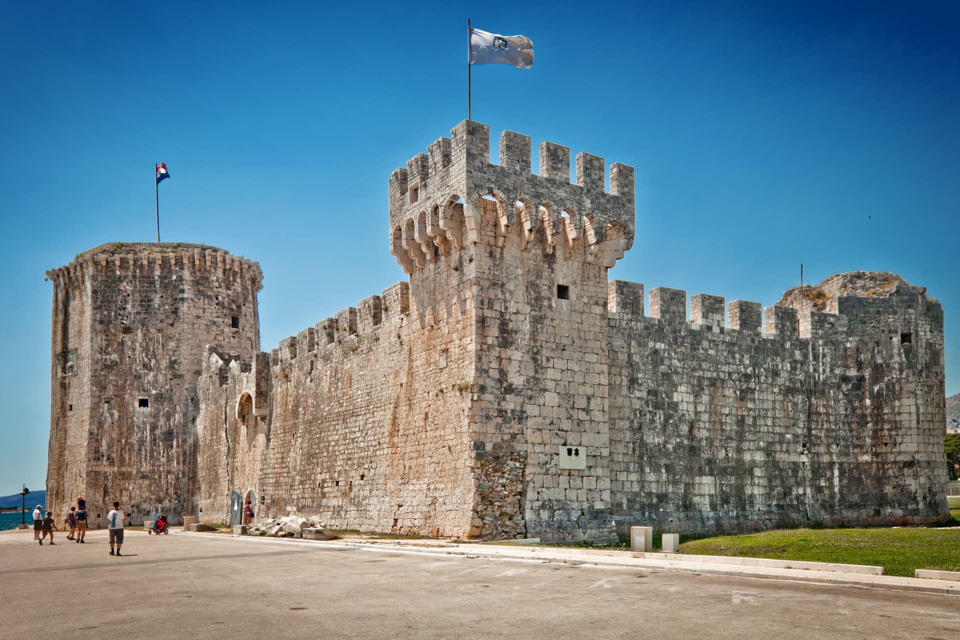 chateau de kamerlengo 1